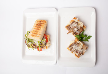 sandwich with cheese and mushrooms 
