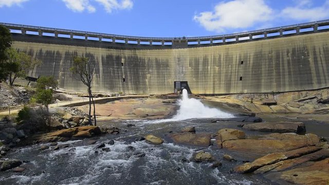 Staudamm vom Wellington Reservoir im Wellington National Park, Collie River, Westaustralien, Australien.