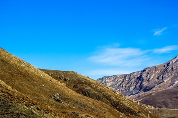 Fototapeta premium горный пейзаж, красивый вид на ущелье, природа Северного Кавказа, Осетия