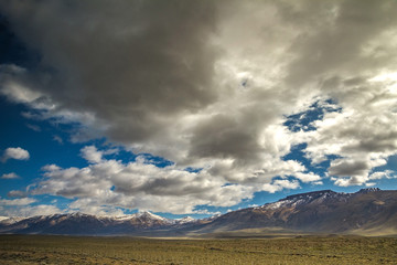 Fototapeta premium Argentina, Patagonia. Beautiful patagonian landscape with beautiful cloudy sky and mountains.