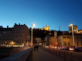 Fototapeta premium Lyon la Nuit