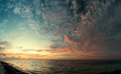 Fototapeta na wymiar Maldivian sunset