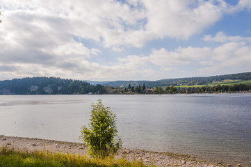 Le Pont, Dorf, Lac de Joux, Vallée de Joux, Jura, See, Seeufer, Seerundfahrt, Wassersport, Wanderweg, Herbst, Schweiz