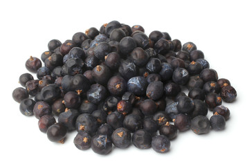 Dried juniper berries