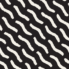 Hand Drawn Scattered Wavy Lines Monochrome Texture. Vector Seamless Black and White Pattern