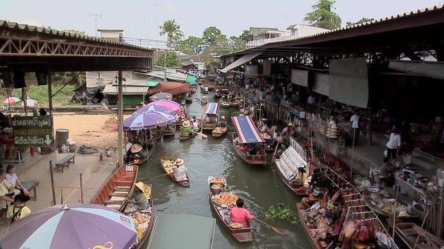 The Floating Market in Damnoen Saduak