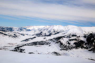 Fototapeta na wymiar Beautiful snow mountain range landscape in Kyrgyzstan
