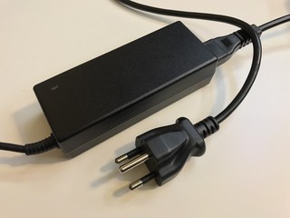 Power adapter 