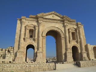 Fototapeta na wymiar Jordan - Roman city of Jarash - entrance - no tourists