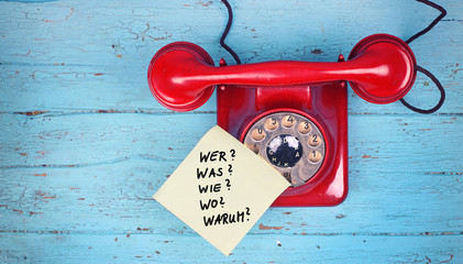 W-Fragen am Telefon