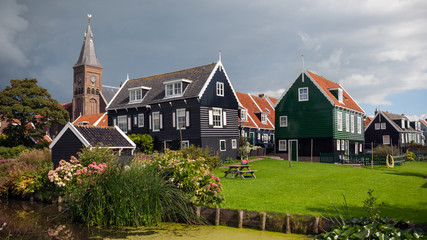 Fototapeta na wymiar istorical village Marken on a peninsula in Holland.