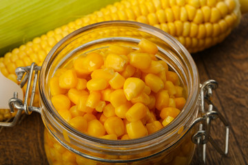 Sweet canned corn