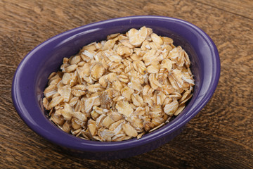 Raw oatmeal