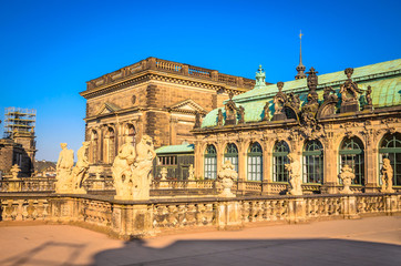 Obraz premium Famous Zwinger palace (Der Dresdner Zwinger) Art Gallery of Dresden, Saxrony, Germany