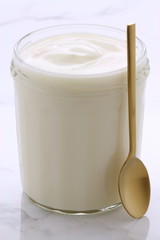 Berries french style yogurt