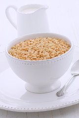 delicious and healthy crisped rice cereal