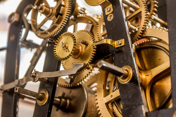 analog clockwork gear mechanism