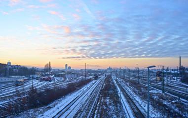 Fototapeta premium Panorama Leipzig Bahnstrecke Schienenverkehr