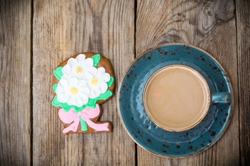 Breakfast to the birthday of coffee with milk and gingerbread wi