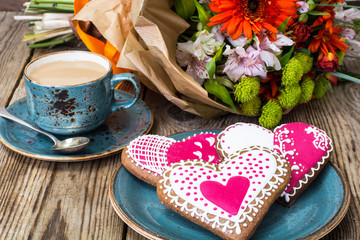 Gingerbread Heart with icing to Valentinov day