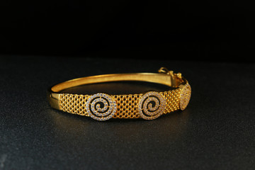Gold Jewellery Bangle