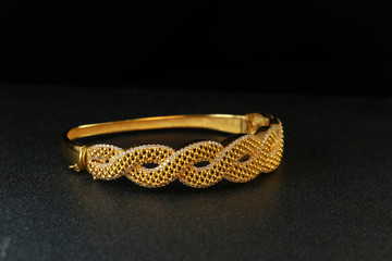 Gold Jewellery Bangle