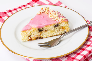 Cheesecake with dried fruits and glaze