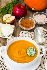 Pumpkin and apple puree with cream cheese