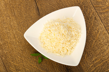 Coconut flakes