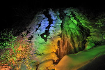 オシンコシンの滝