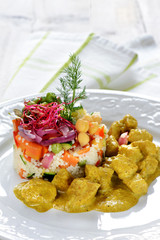 couscous con spezzatino di pollo speziato