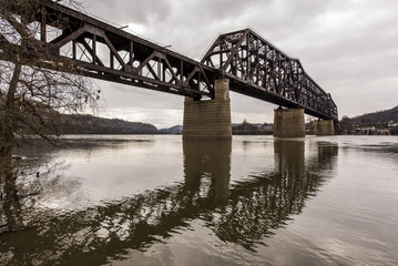 Fototapeta premium Massive Ohio River Railroad Bridge - Weirton, West Virginia & Steubenville, Ohio