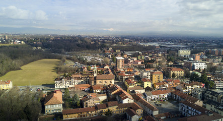 Fototapeta na wymiar Limbiate vista aerea, Comune di Limbiate, chiesa, abitazioni strade e vie del centro. Italia