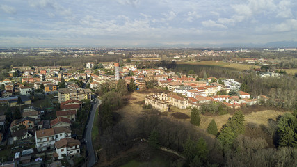 Villa Medolago Rasini, Limbiate, vista aerea della villa del ‘700, Italia. Villa in stile europeo...