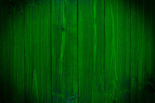 Hình ảnh nền gỗ xanh đậm là lựa chọn hoàn hảo để mang đến sự mới mẻ, vừa sạch sẽ, vừa lạ mắt. Xem ngay hình ảnh để cảm nhận được sự mát mẻ, tươi mới của nền gỗ xanh.