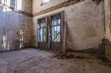 grosses fenster von alten haus