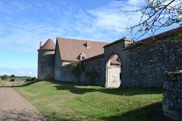 Fototapeta na wymiar Château de Moussy 