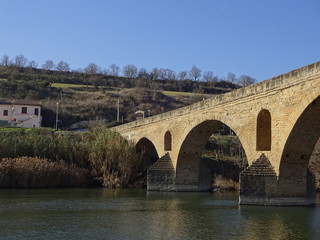 Fototapeta na wymiar Brücke in Puente la Reina