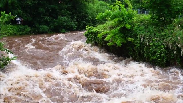 Hochwasser an der Alb in Ettlingen