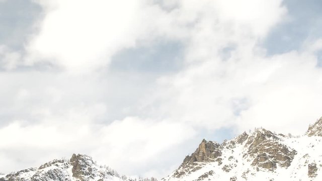 timelaps mountain cloud