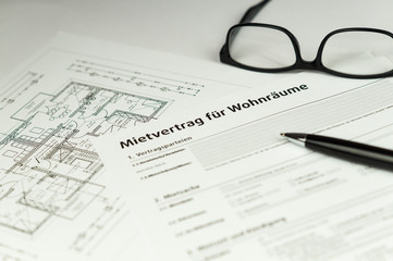 Naklejka na ściany i meble German Document: Rental Agreement