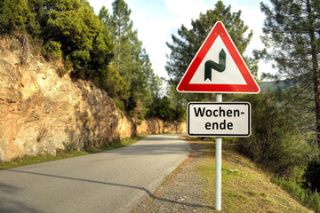 Schild 151 - Wochenende