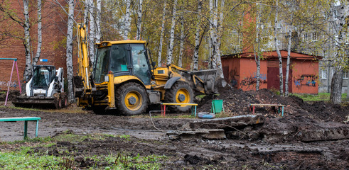 Fototapeta na wymiar bulldozer on construction site 