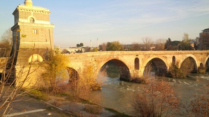 Obraz premium fiume tevere roma