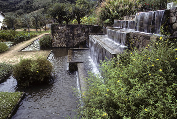 Fazenda Vargem Grande / Jardin créé par Roberto Burle Marx