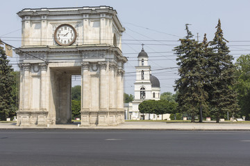 Victory Arch in National Assembly Square, Chisinau, Moldova. The Triumphal arch was built in 1841 and restored in 1973.