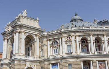 Fototapeta na wymiar Odessa National Academic Theater of Opera and Ballet in Ukraine. Facade with fountain