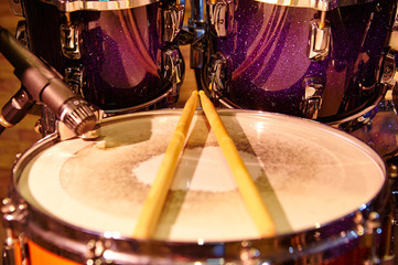 Obraz premium Drums set and sticks, close-up, selective focus