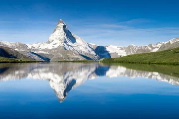 Stellisee und Matterhorn in der Schweiz © eyetronic