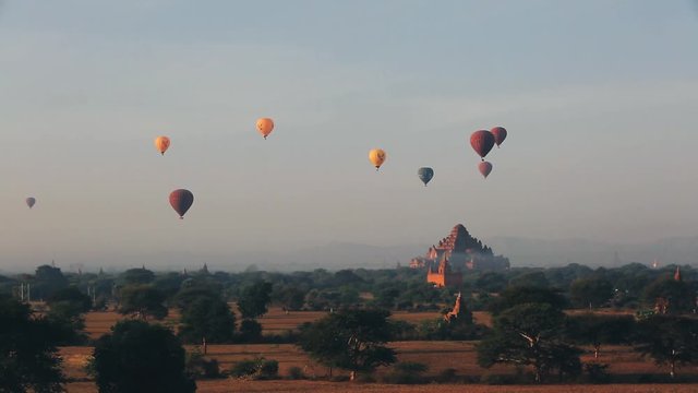 Amazing hot air ballooning.